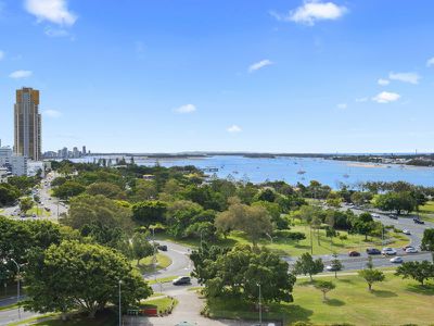 1404 / 1 Como Crescent, Southport