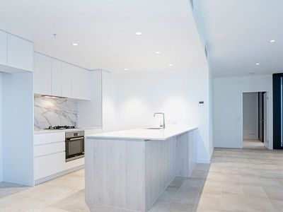 802 / 3 Northcliffe Terrace, Surfers Paradise